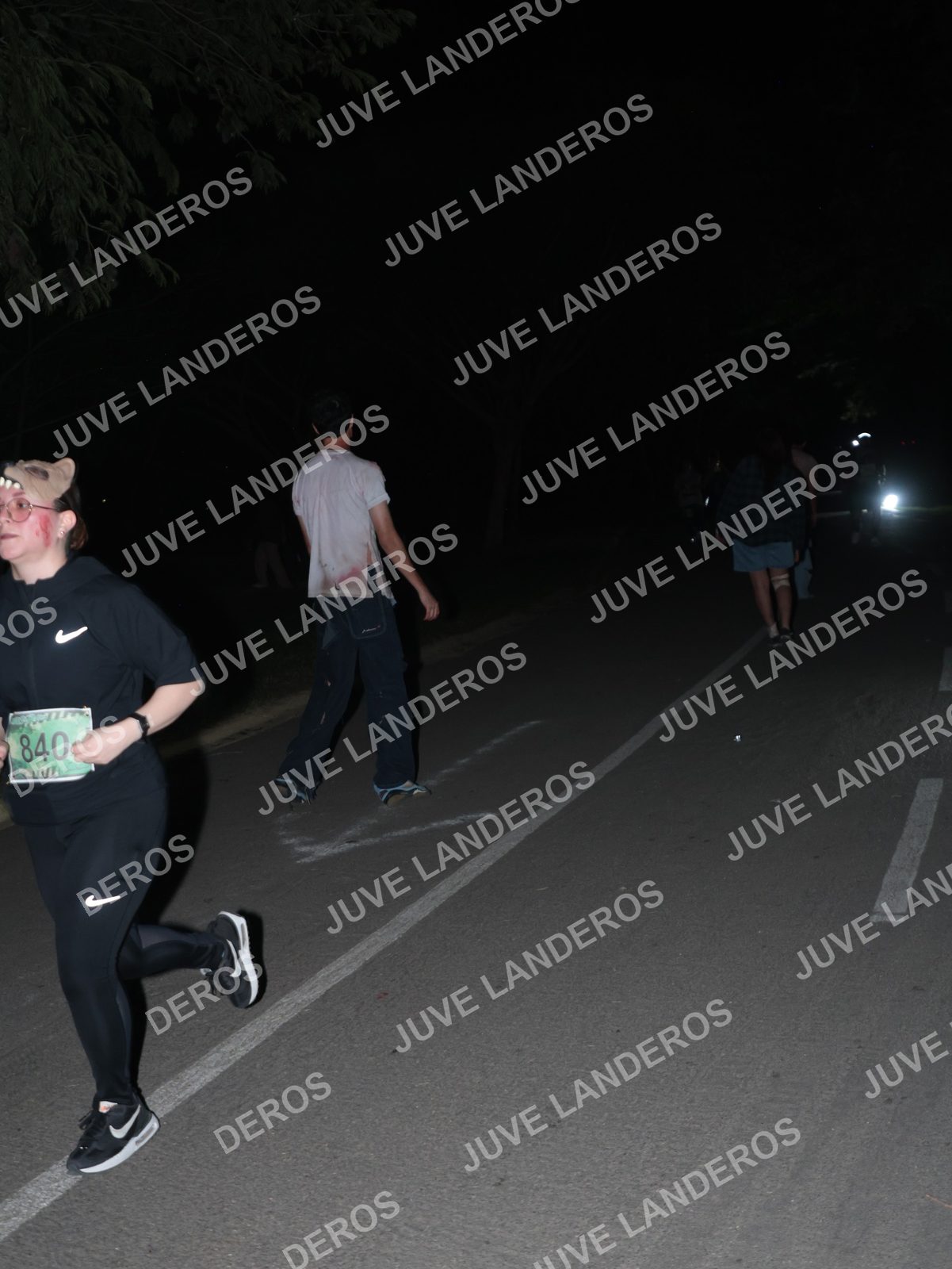 Foto de la Carrera Nocturna de Zombies Parque Metropolitano 2026 en Parque Metropolitano de Guadalajara, Zapopan, Jalisco a las 21:03 · dorsal 840