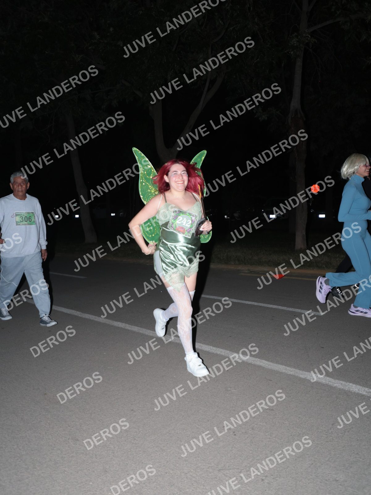Foto de la Carrera Nocturna de Zombies Parque Metropolitano 2026 en Parque Metropolitano de Guadalajara, Zapopan, Jalisco a las 21:05 · dorsal 306, 242