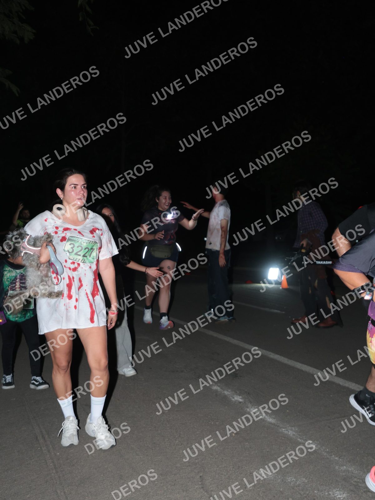 Foto de la Carrera Nocturna de Zombies Parque Metropolitano 2026 en Parque Metropolitano de Guadalajara, Zapopan, Jalisco a las 20:59 · dorsal 3227