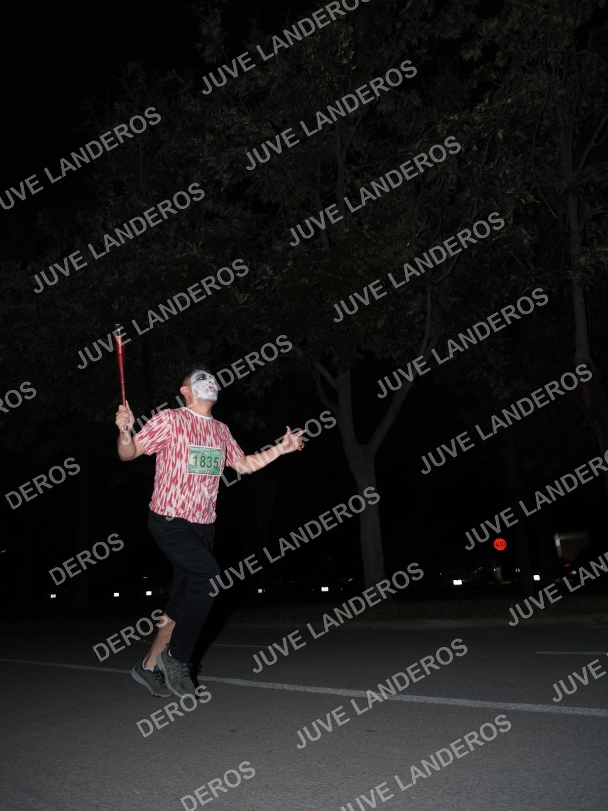 Foto de la Carrera Nocturna de Zombies Parque Metropolitano 2026 en Parque Metropolitano de Guadalajara, Zapopan, Jalisco a las 20:42 · dorsal 1835