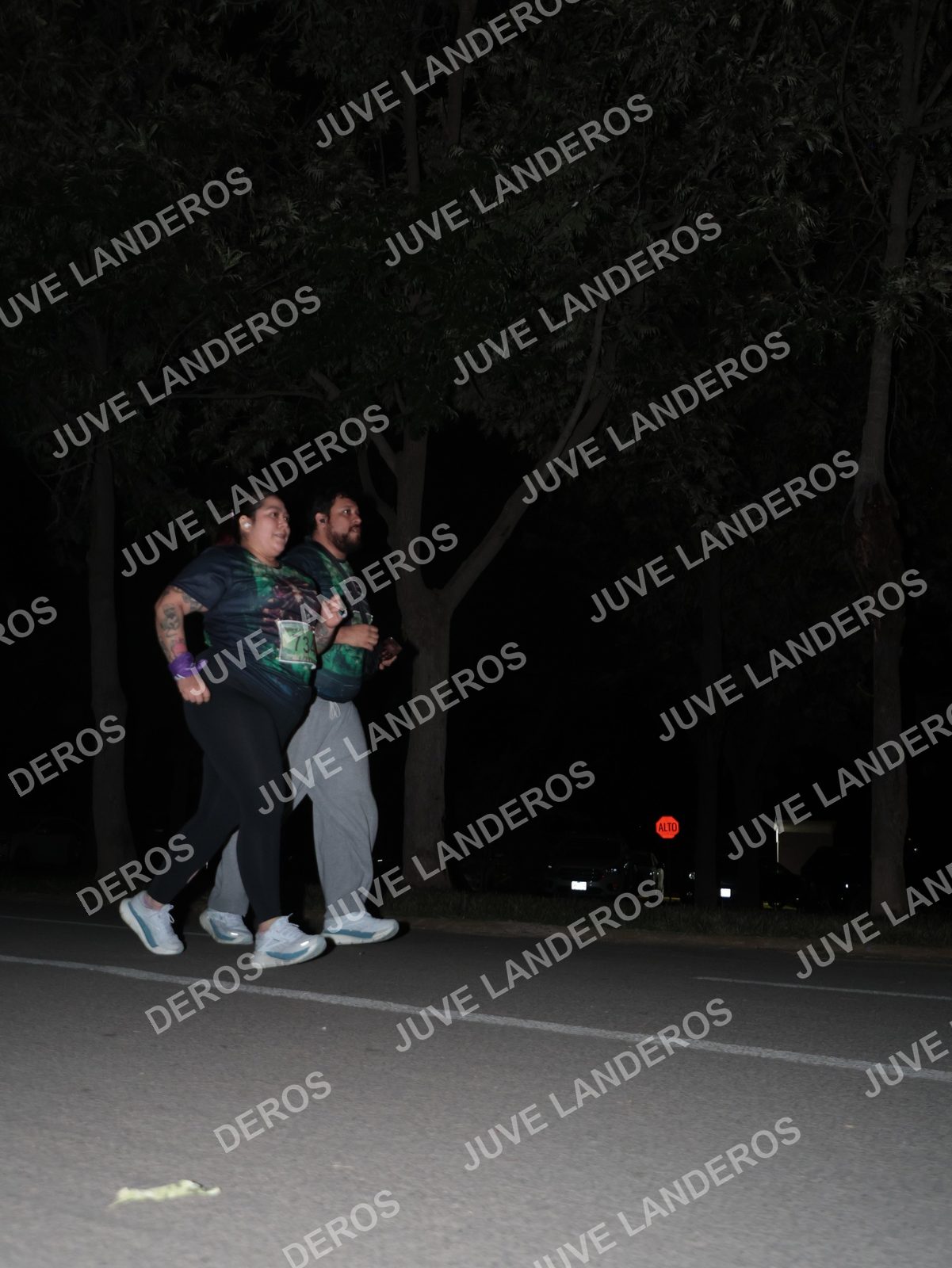 Foto de la Carrera Nocturna de Zombies Parque Metropolitano 2026 en Parque Metropolitano de Guadalajara, Zapopan, Jalisco a las 20:56 · dorsal 73