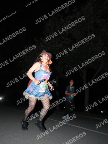 Foto de la Carrera Nocturna de Zombies Parque Metropolitano 2026 a las 20:54