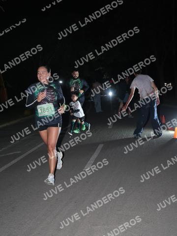 Foto de la Carrera Nocturna de Zombies Parque Metropolitano 2026 a las 21:02