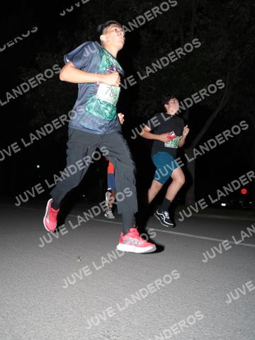 Foto de la Carrera Nocturna de Zombies Parque Metropolitano 2026 a las 20:35