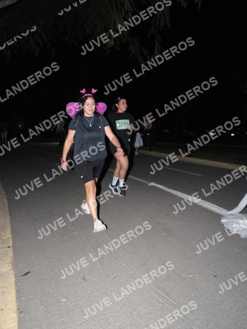 Foto de la Carrera Nocturna de Zombies Parque Metropolitano 2026 a las 20:58