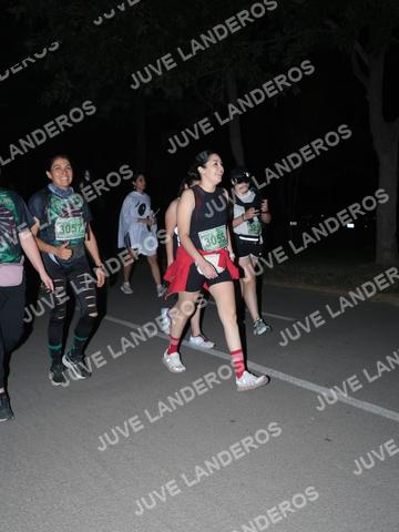 Foto de la Carrera Nocturna de Zombies Parque Metropolitano 2026 a las 21:05