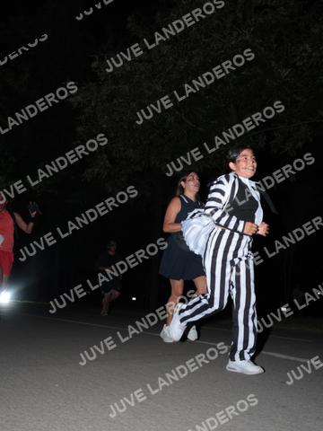 Foto de la Carrera Nocturna de Zombies Parque Metropolitano 2026 a las 20:48