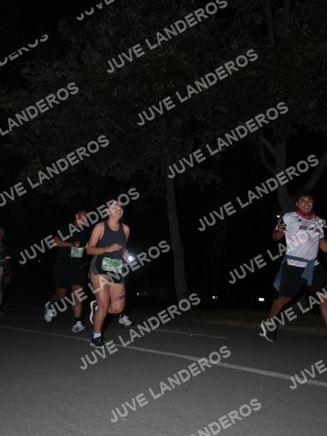 Foto de la Carrera Nocturna de Zombies Parque Metropolitano 2026 a las 20:54