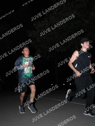 Foto de la Carrera Nocturna de Zombies Parque Metropolitano 2026 a las 20:42