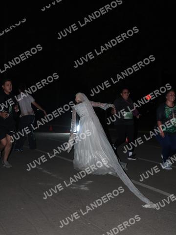 Foto de la Carrera Nocturna de Zombies Parque Metropolitano 2026 a las 20:59