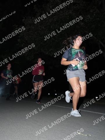Foto de la Carrera Nocturna de Zombies Parque Metropolitano 2026 a las 20:50