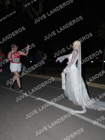 Foto de la Carrera Nocturna de Zombies Parque Metropolitano 2026 a las 20:58