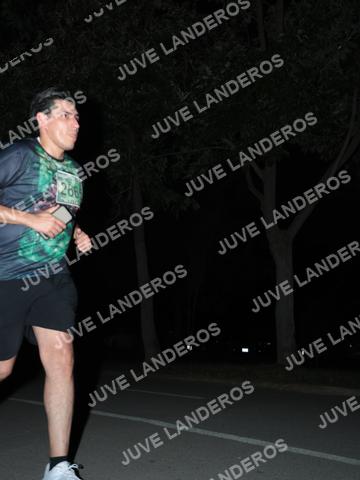 Foto de la Carrera Nocturna de Zombies Parque Metropolitano 2026 a las 20:52