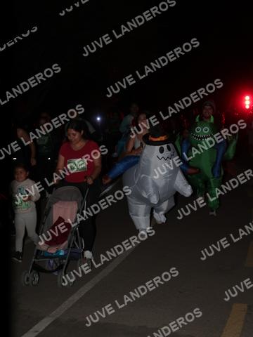 Foto de la Carrera Nocturna de Zombies Parque Metropolitano 2026 a las 20:18