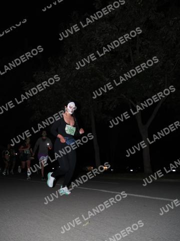Foto de la Carrera Nocturna de Zombies Parque Metropolitano 2026 a las 20:44