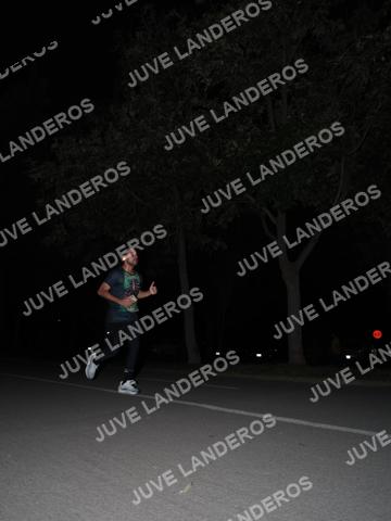 Foto de la Carrera Nocturna de Zombies Parque Metropolitano 2026 a las 20:44
