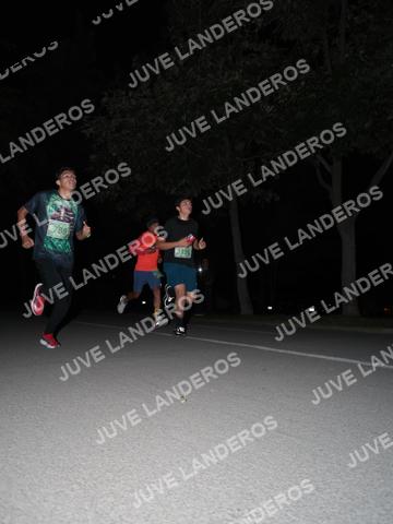Foto de la Carrera Nocturna de Zombies Parque Metropolitano 2026 a las 20:35