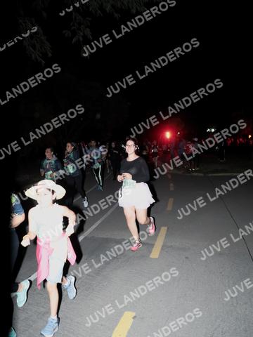 Foto de la Carrera Nocturna de Zombies Parque Metropolitano 2026 a las 20:16