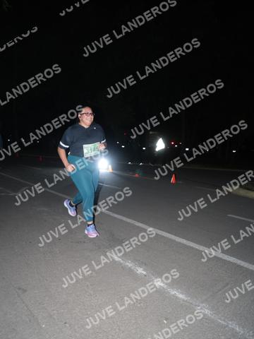 Foto de la Carrera Nocturna de Zombies Parque Metropolitano 2026 a las 21:04