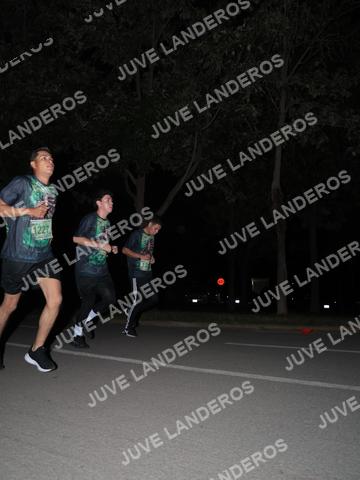 Foto de la Carrera Nocturna de Zombies Parque Metropolitano 2026 a las 20:40