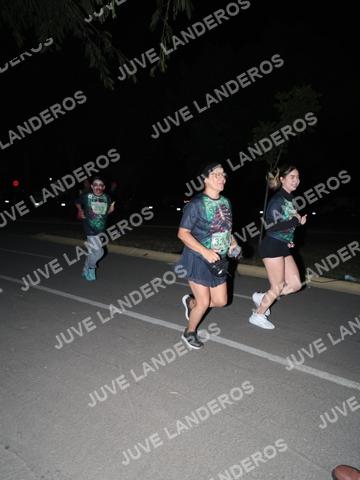 Foto de la Carrera Nocturna de Zombies Parque Metropolitano 2026 a las 20:59