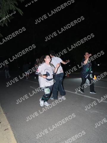 Foto de la Carrera Nocturna de Zombies Parque Metropolitano 2026 a las 21:03