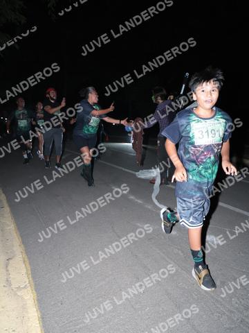 Foto de la Carrera Nocturna de Zombies Parque Metropolitano 2026 a las 20:59