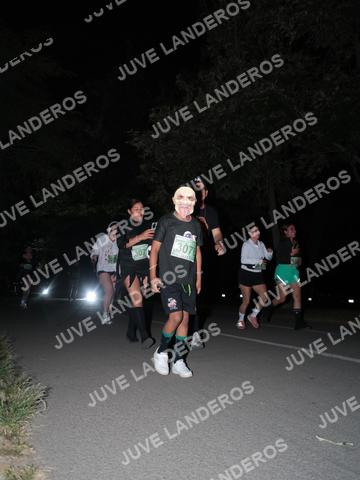 Foto de la Carrera Nocturna de Zombies Parque Metropolitano 2026 a las 20:51