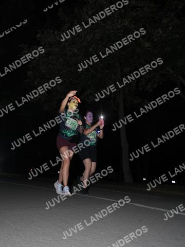 Foto de la Carrera Nocturna de Zombies Parque Metropolitano 2026 a las 20:49