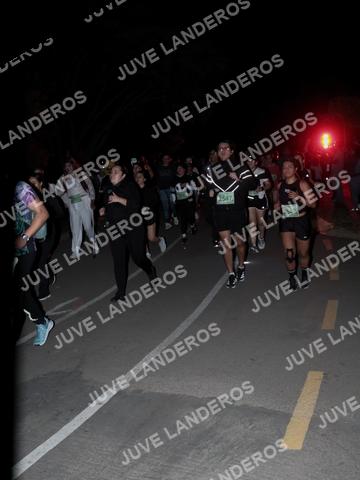 Foto de la Carrera Nocturna de Zombies Parque Metropolitano 2026 a las 20:16