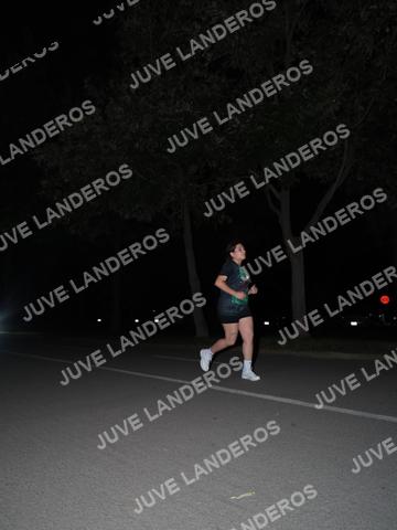 Foto de la Carrera Nocturna de Zombies Parque Metropolitano 2026 a las 20:57