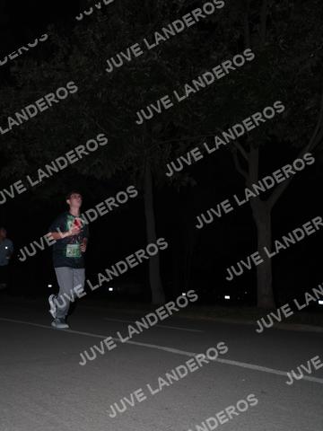 Foto de la Carrera Nocturna de Zombies Parque Metropolitano 2026 a las 20:51