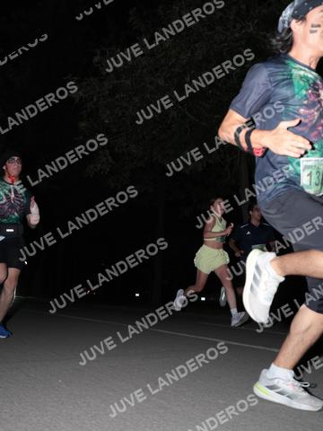 Foto de la Carrera Nocturna de Zombies Parque Metropolitano 2026 a las 20:49