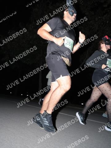 Foto de la Carrera Nocturna de Zombies Parque Metropolitano 2026 a las 20:54