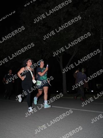 Foto de la Carrera Nocturna de Zombies Parque Metropolitano 2026 a las 20:53
