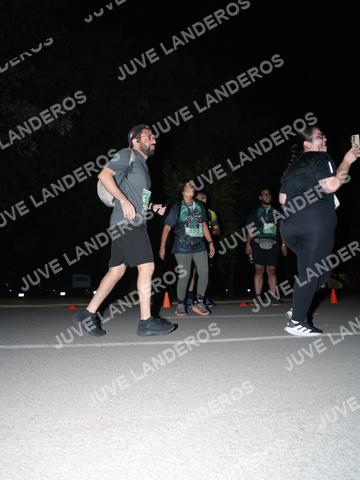 Foto de la Carrera Nocturna de Zombies Parque Metropolitano 2026 a las 21:09
