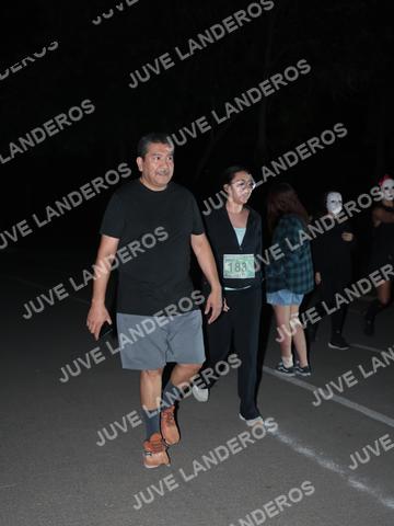 Foto de la Carrera Nocturna de Zombies Parque Metropolitano 2026 a las 21:04