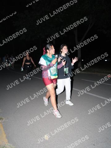 Foto de la Carrera Nocturna de Zombies Parque Metropolitano 2026 a las 21:05