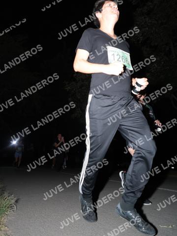 Foto de la Carrera Nocturna de Zombies Parque Metropolitano 2026 a las 20:47