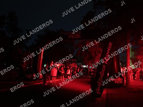 Foto de la Carrera Nocturna de Zombies Parque Metropolitano 2026 a las 19:40