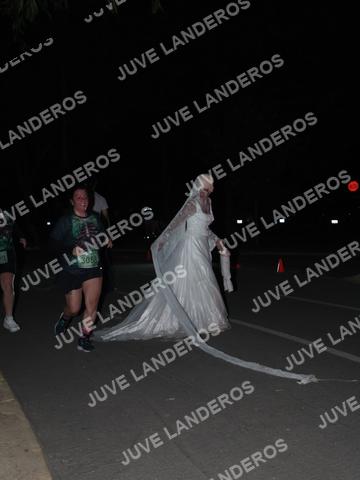 Foto de la Carrera Nocturna de Zombies Parque Metropolitano 2026 a las 20:58