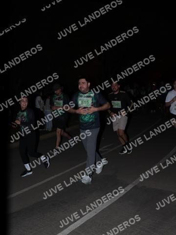 Foto de la Carrera Nocturna de Zombies Parque Metropolitano 2026 a las 20:18