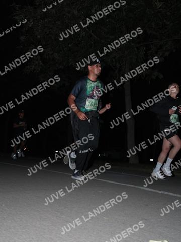 Foto de la Carrera Nocturna de Zombies Parque Metropolitano 2026 a las 20:49
