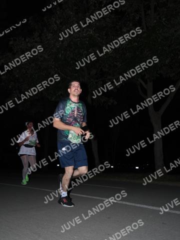 Foto de la Carrera Nocturna de Zombies Parque Metropolitano 2026 a las 20:43