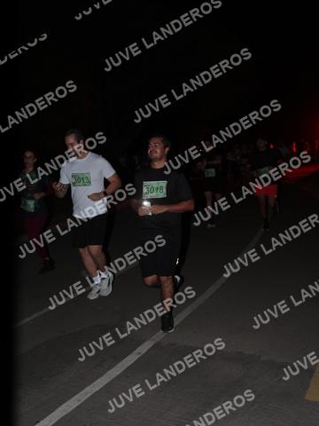 Foto de la Carrera Nocturna de Zombies Parque Metropolitano 2026 a las 20:17