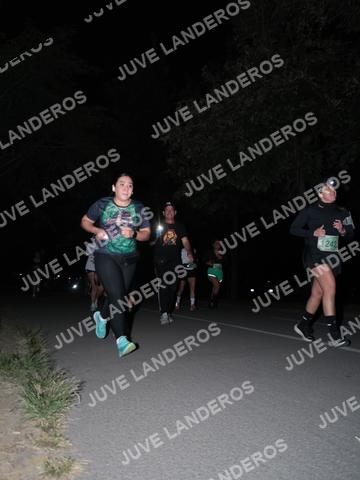 Foto de la Carrera Nocturna de Zombies Parque Metropolitano 2026 a las 20:51