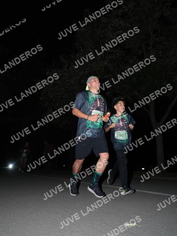 Foto de la Carrera Nocturna de Zombies Parque Metropolitano 2026 a las 20:48