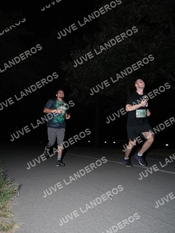 Foto de la Carrera Nocturna de Zombies Parque Metropolitano 2026 a las 20:43
