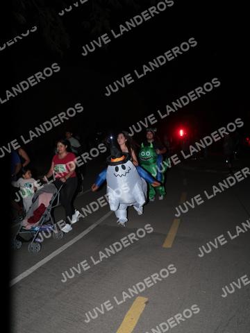 Foto de la Carrera Nocturna de Zombies Parque Metropolitano 2026 a las 20:18