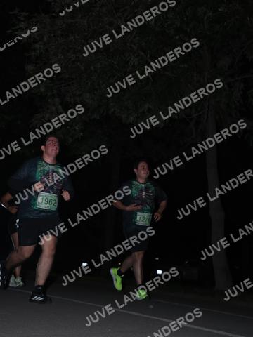 Foto de la Carrera Nocturna de Zombies Parque Metropolitano 2026 a las 20:50